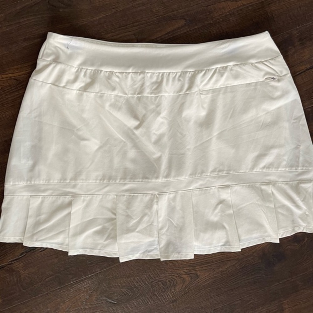 NIKE GOLF DriFit‎ Off White Cream Pleates Pull On Skort Moisture Wicking Size XL